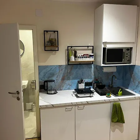 Innenstadtwohnung In Sackgasse Mit Klima - Rmi 2 * ウィーナー・ノイシュタット